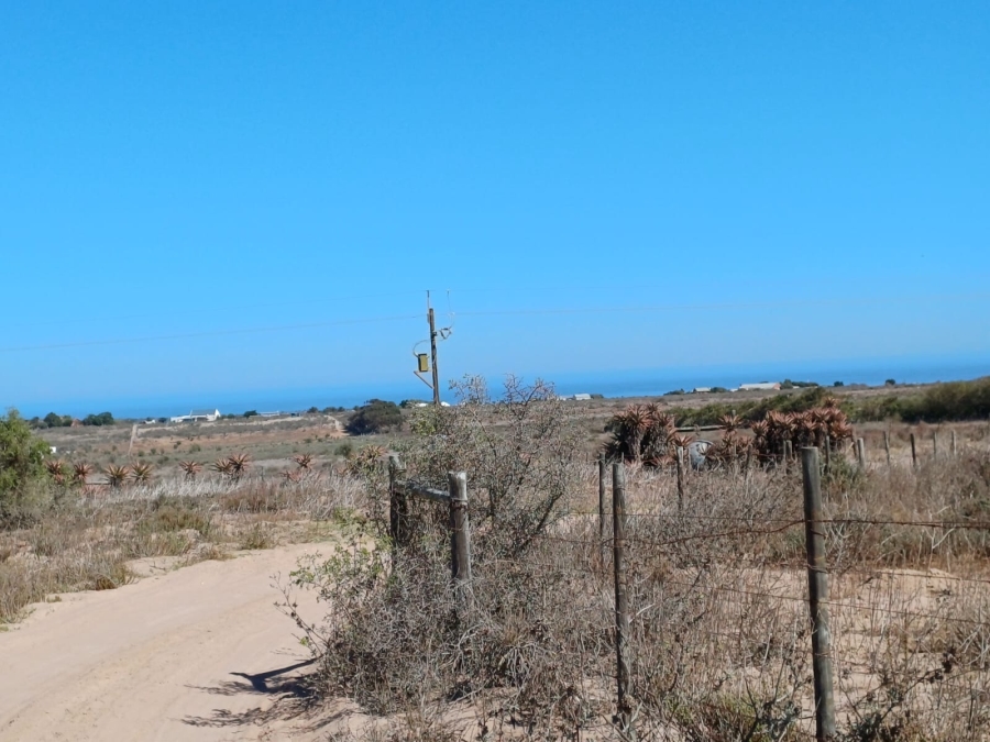 16 Bedroom Property for Sale in Trekoskraal Western Cape